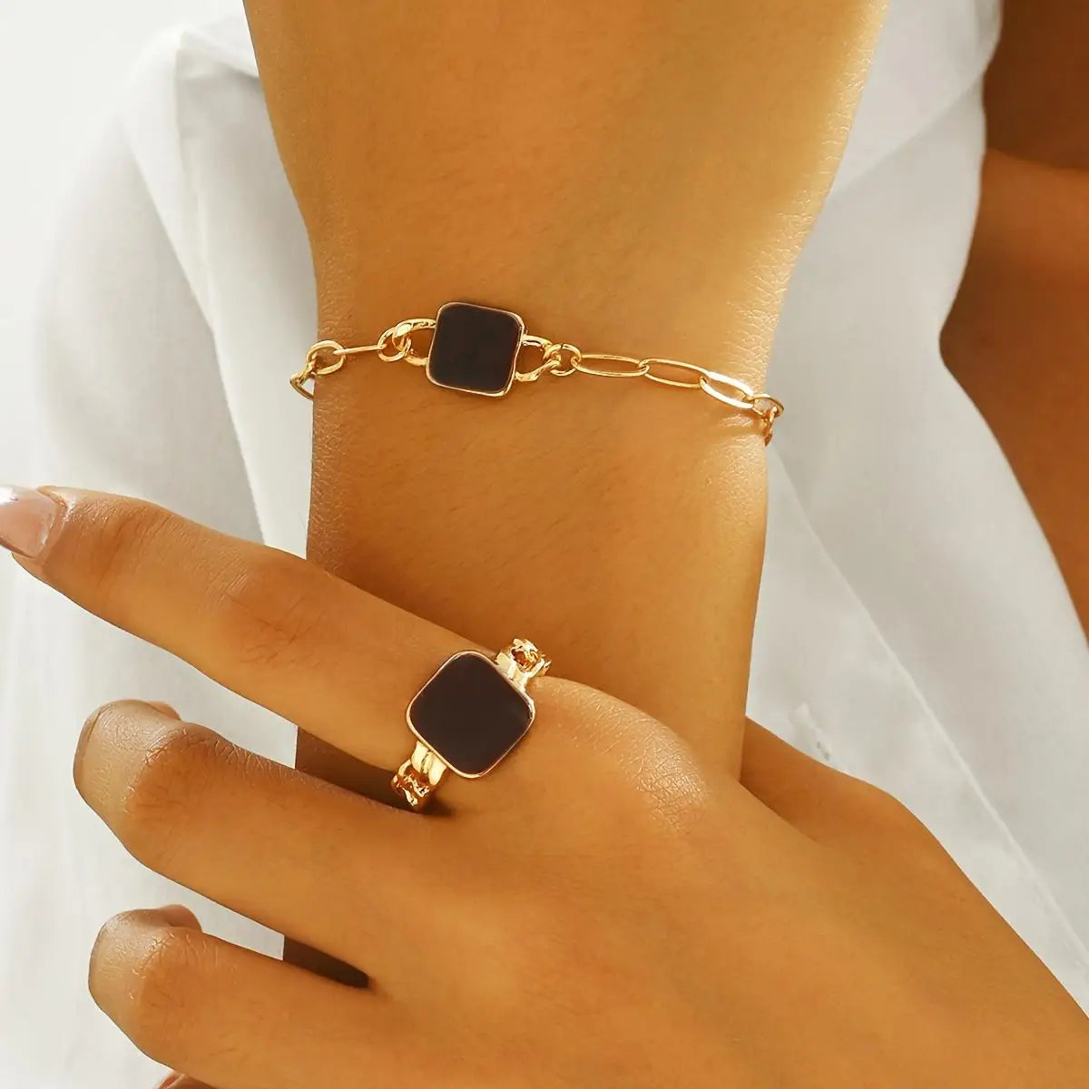 "14K Gold Plated Square Agate Bracelet and Ring Set - Luxe & Timeless Jewelry"
