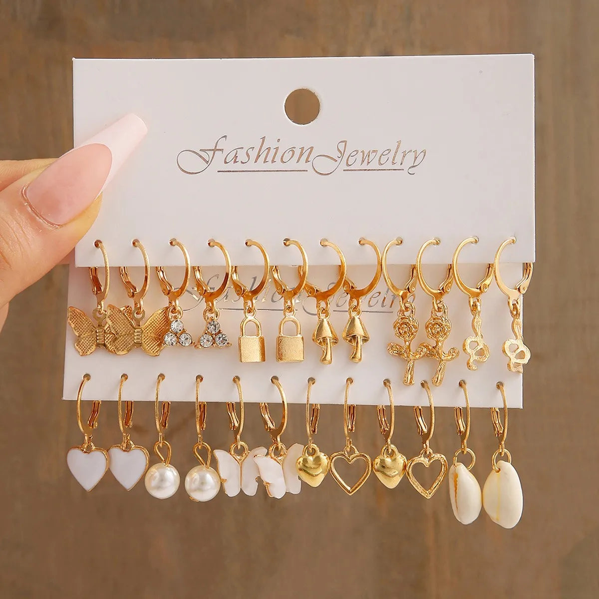 24 Pcs European and American Boho Big Circle Hoop Earring Set for Women Gold Color Vintage Pearl Earring Heart Zircon Jewelry