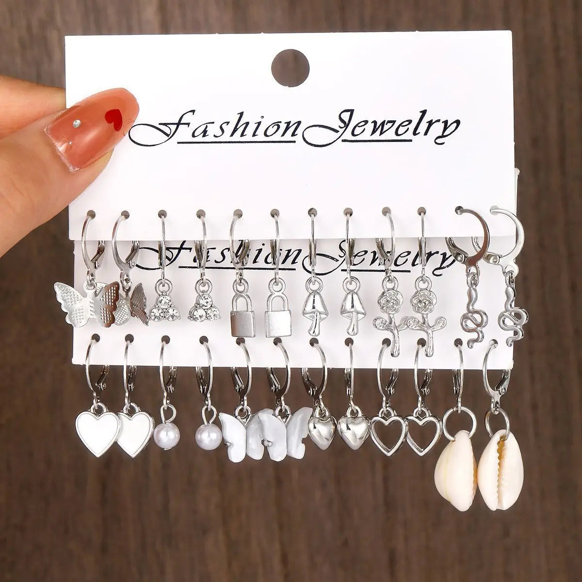 24 Pcs European and American Boho Big Circle Hoop Earring Set for Women Gold Color Vintage Pearl Earring Heart Zircon Jewelry